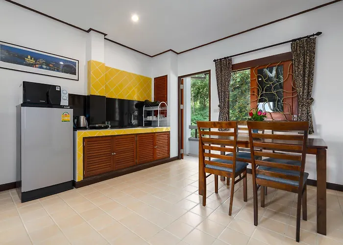Chaweng Lakeview Residence