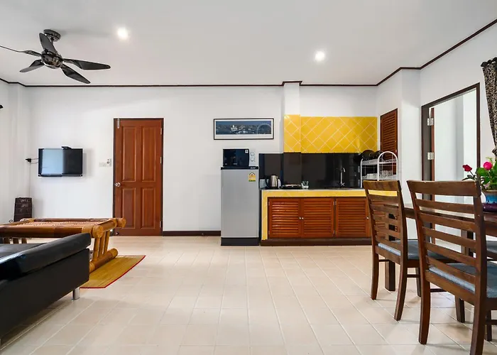 Chaweng Lakeview Residence